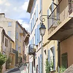 Bed & Breakfast Les Hauts De Vue Mer Et Montagne منزل للإقامة كانيو سور مير